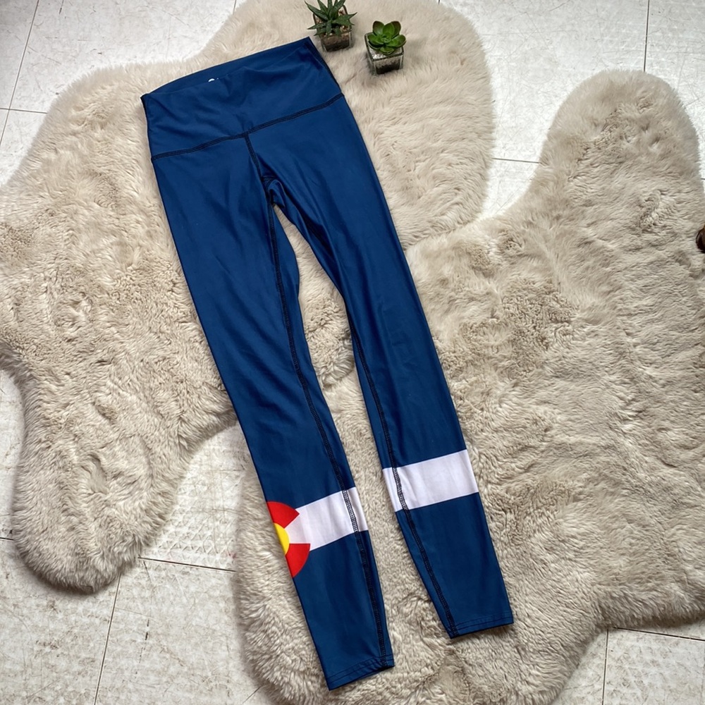 Colorado Threads Colorado Flag Leggings Blue Red Size Small - Picture 3 of 12